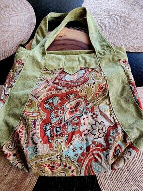 Green Paisley Tote Bag - Stylish Women's Everyday Bag